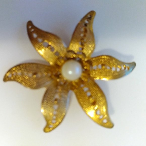 Vintage Sea Star Brooch - Picture 3 of 4